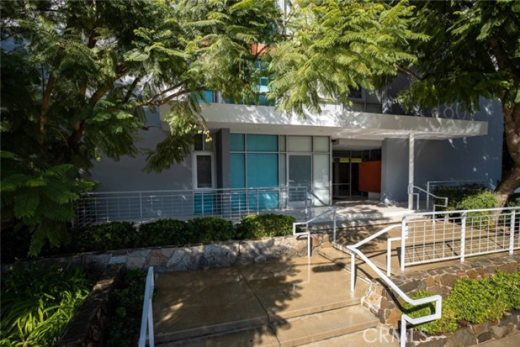 2 Bed Home for Sale in Encino, California