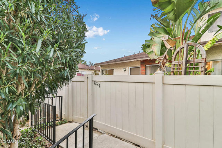 2 Bed Home for Sale in Newbury Park, California