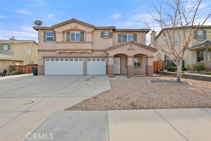 6 Bed Home for Sale in Victorville, California