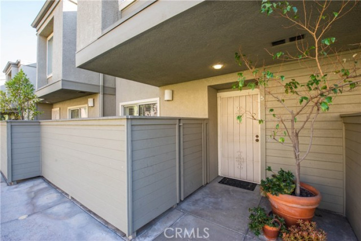 3 Bed Home for Sale in Granada Hills, California