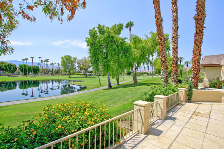 2 Bed Home for Sale in Palm Desert, California