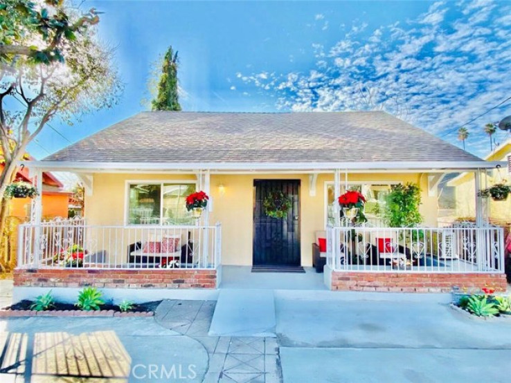  Income Home for Sale in Los Angeles, California