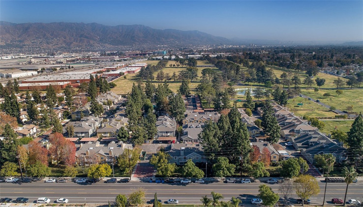 2 Bed Home for Sale in North Hollywood, California
