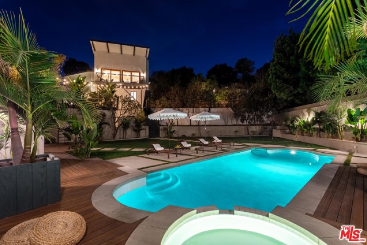 4 Bed Home for Sale in Los Angeles, California