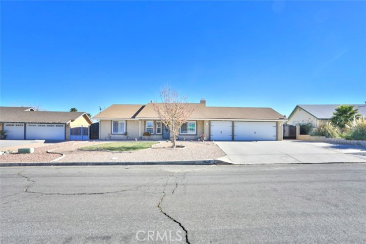 Residential Home in Victorville