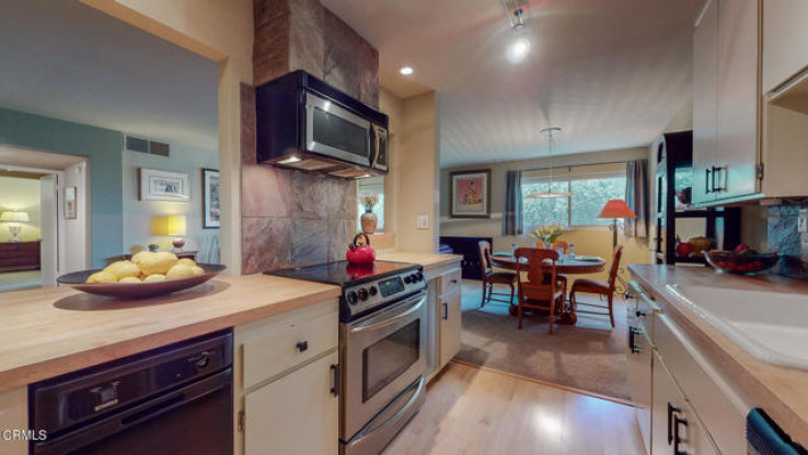 2 Bed Home for Sale in Los Angeles, California