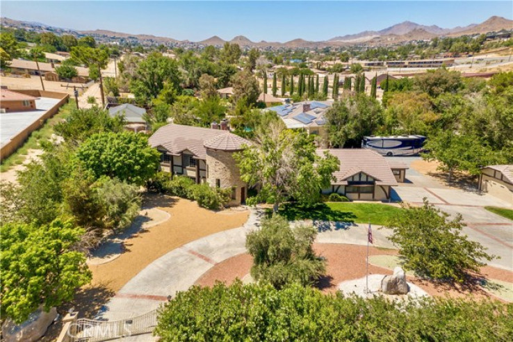Residential Home in Apple Valley