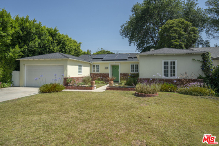 3 Bed Home for Sale in Studio City, California