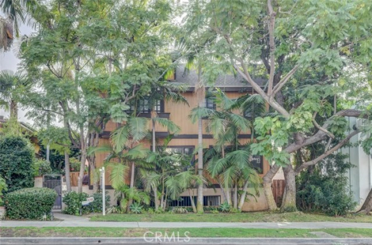 2 Bed Home for Sale in Los Angeles, California