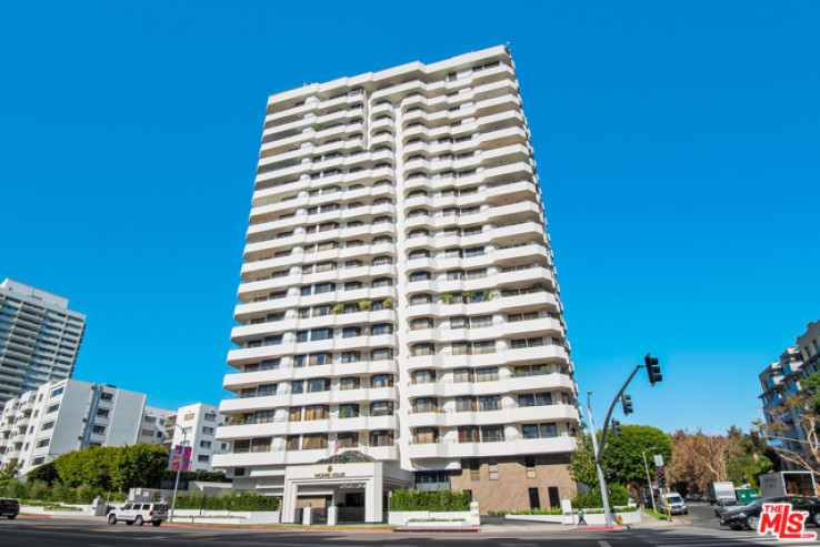 2 Bed Home for Sale in Los Angeles, California