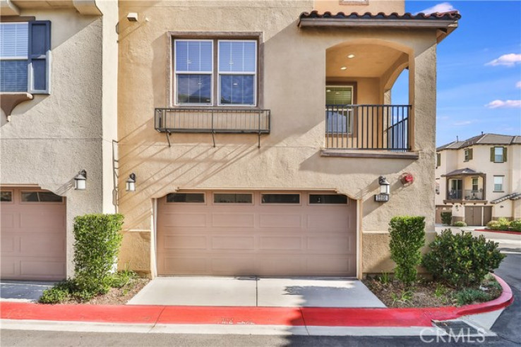 5 Bed Home for Sale in Saugus, California