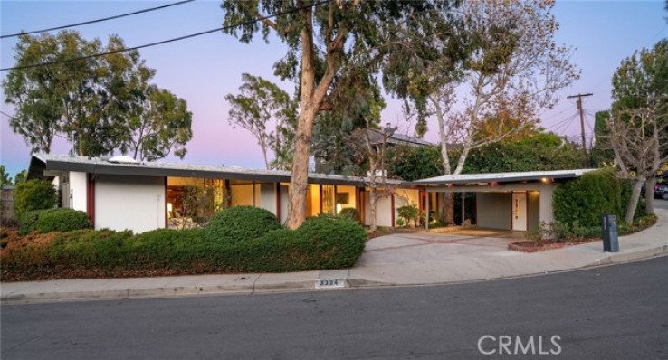 Residential Home in Sherman Oaks