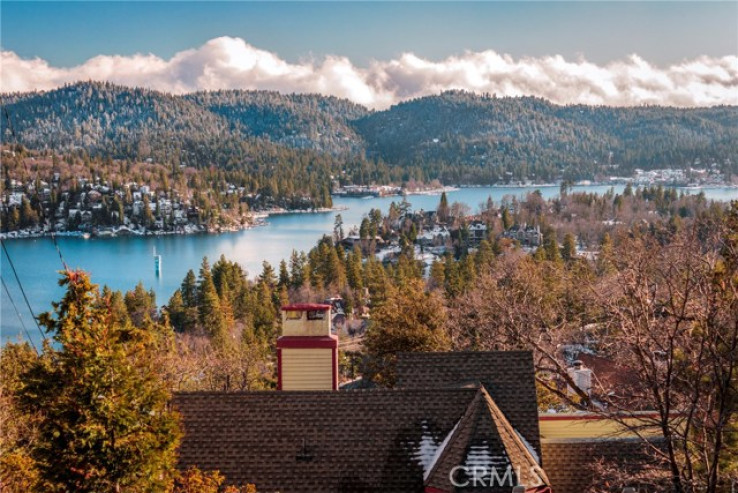 5 Bed Home for Sale in Lake Arrowhead, California