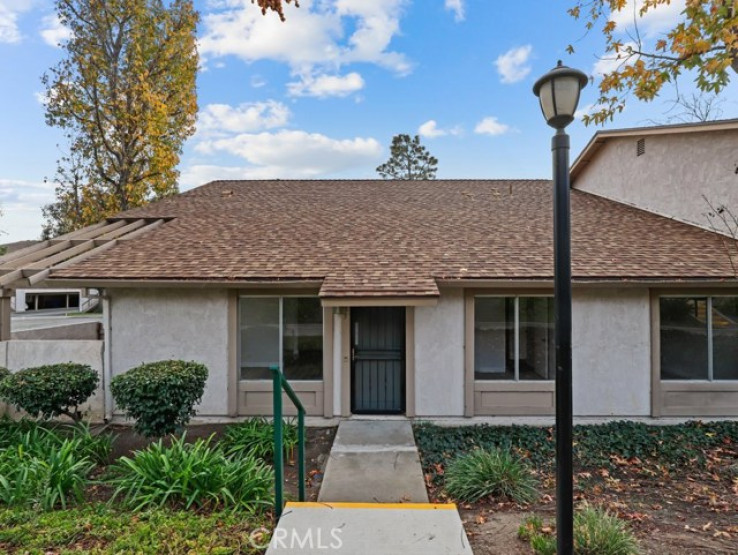 2 Bed Home for Sale in Thousand Oaks, California