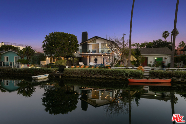 Residential Home in Venice