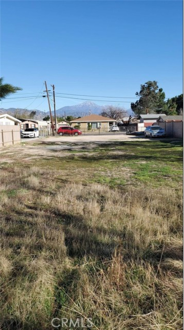 Land in San Bernardino