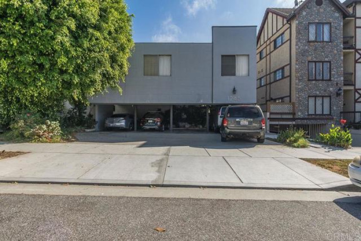  Income Home for Sale in Santa Monica, California