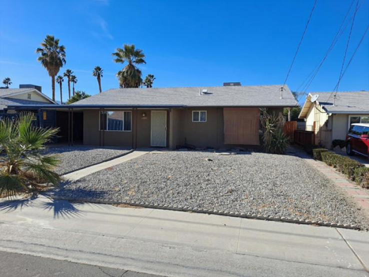 Residential Home in East Palm Desert