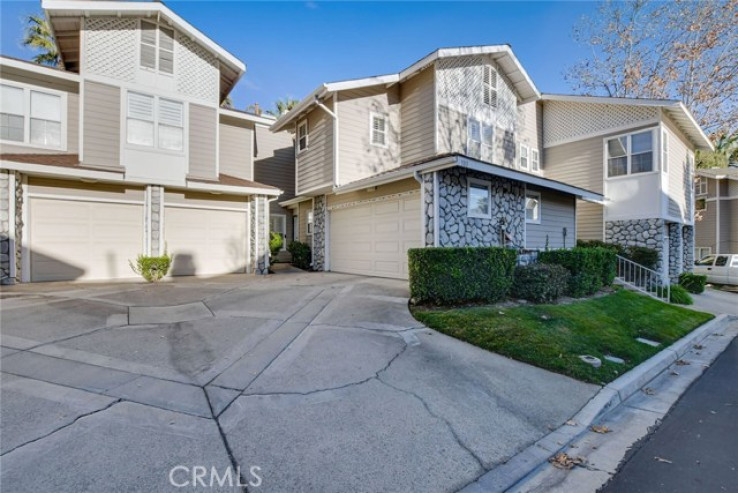 2 Bed Home for Sale in Highland, California