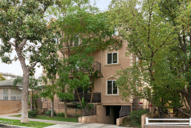 Residential Home in Burbank
