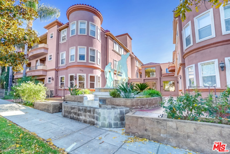 3 Bed Home for Sale in Burbank, California