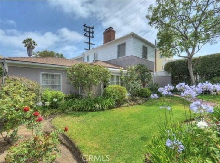 Residential Home in Westwood - Century City
