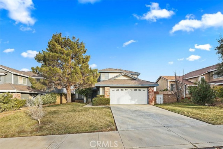 Residential Home in Palmdale