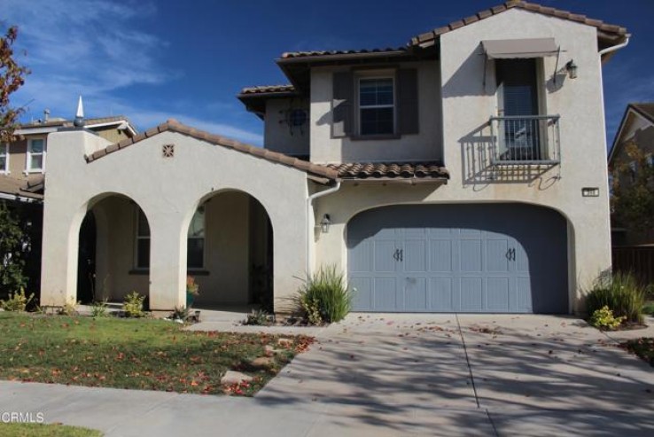 6 Bed Home to Rent in Camarillo, California
