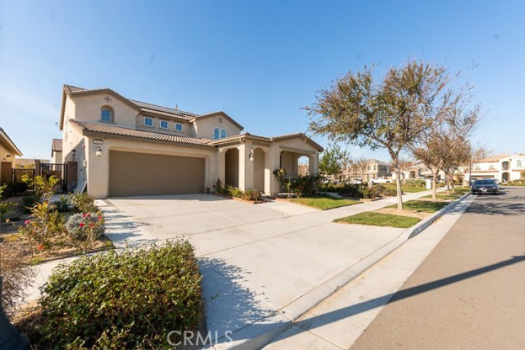4 Bed Home for Sale in Ontario, California
