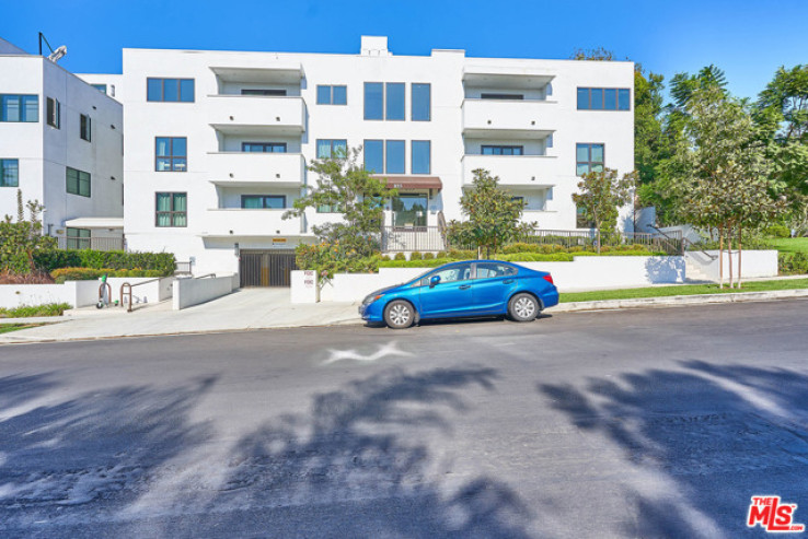 2 Bed Home for Sale in Los Angeles, California