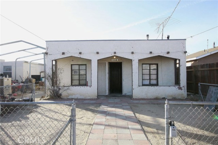 2 Bed Home for Sale in Rosamond, California