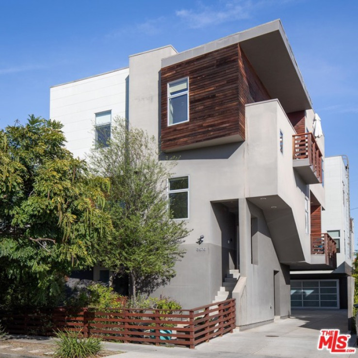 Residential Home in Culver City