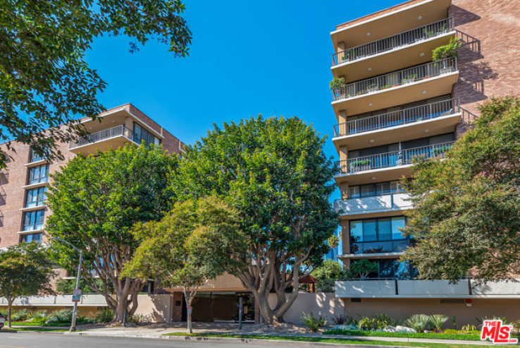 2 Bed Home for Sale in Beverly Hills, California