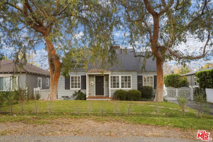 Residential Home in Valley Village