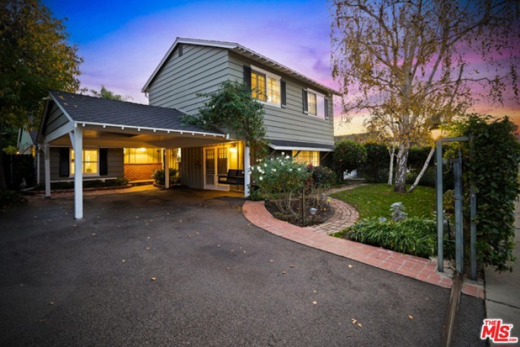 5 Bed Home for Sale in Sherman Oaks, California