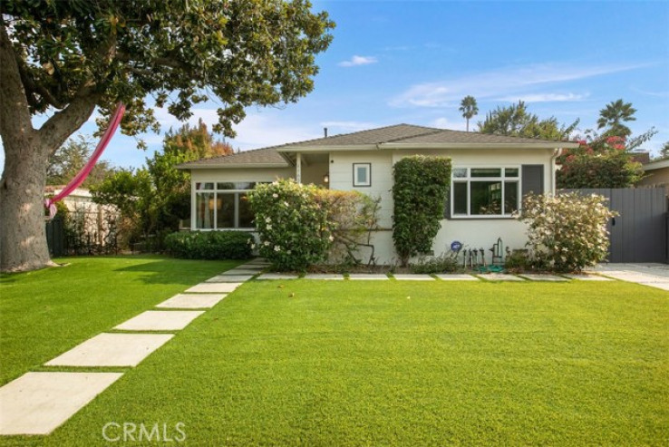 3 Bed Home for Sale in Valley Village, California