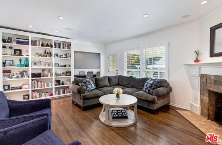 Residential Home in Brentwood