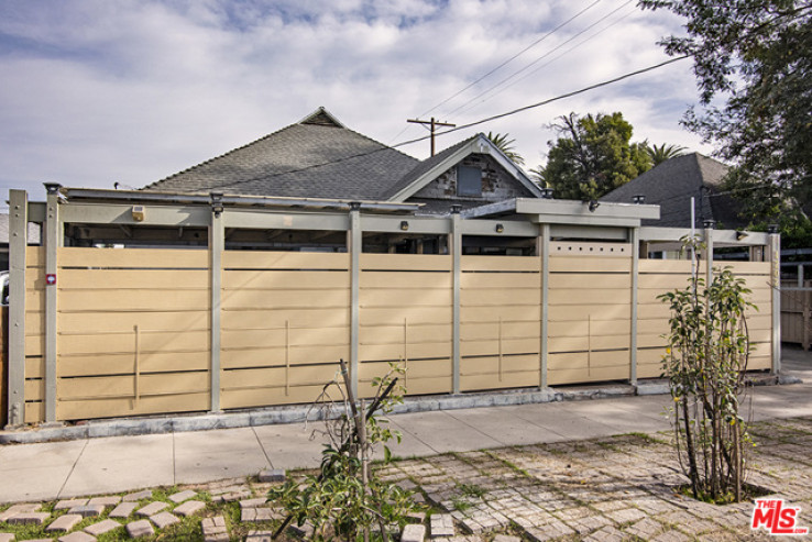2 Bed Home for Sale in Los Angeles, California