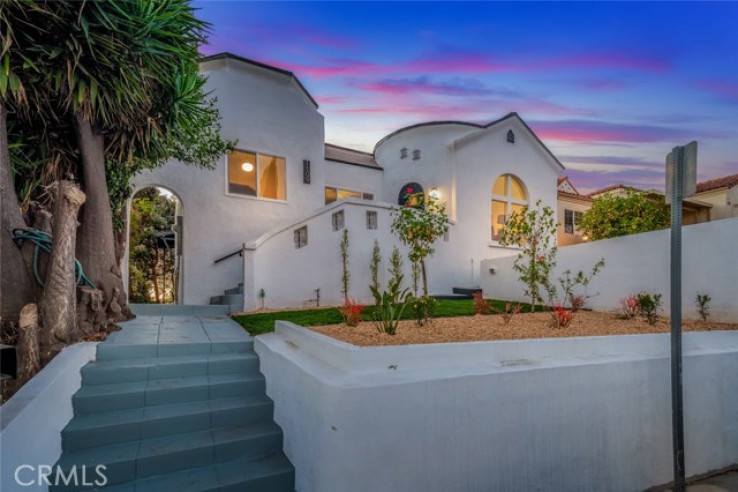 3 Bed Home for Sale in Los Angeles, California