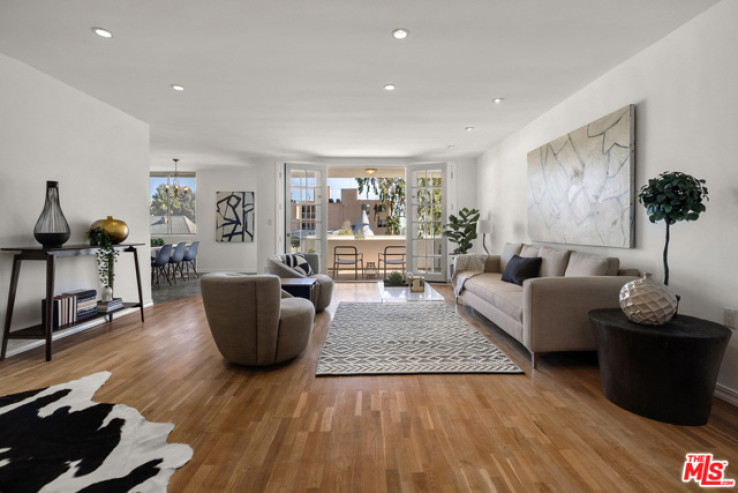 3 Bed Home for Sale in Los Angeles, California
