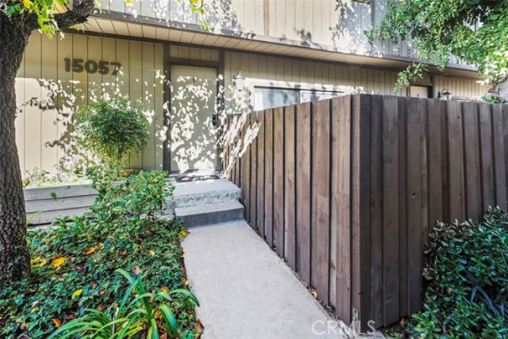 3 Bed Home for Sale in Van Nuys, California