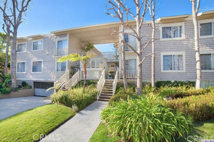 1 Bed Home for Sale in Sherman Oaks, California