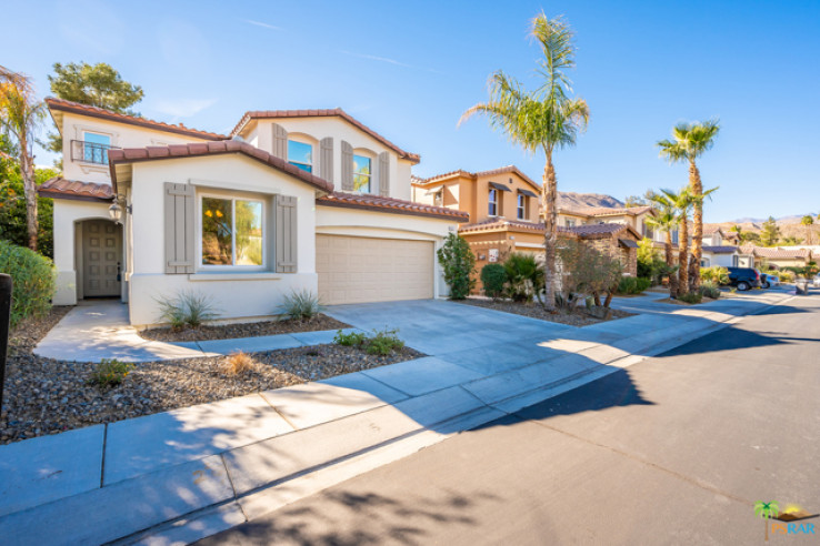 4 Bed Home for Sale in Palm Desert, California