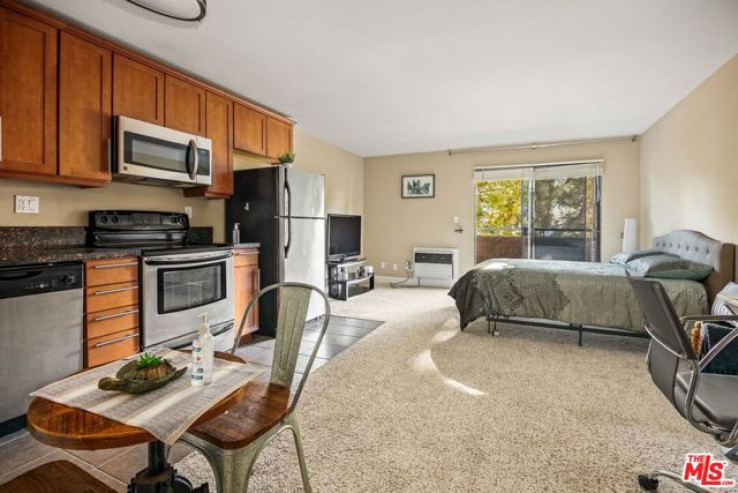 Residential Home in Westwood - Century City