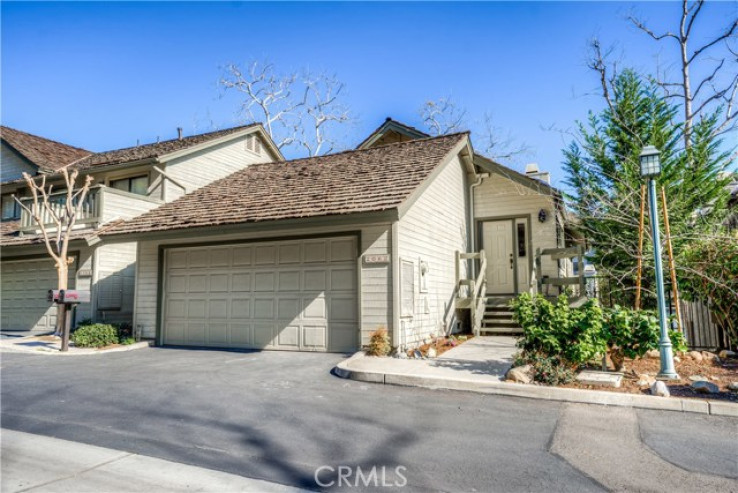 2 Bed Home for Sale in Costa Mesa, California