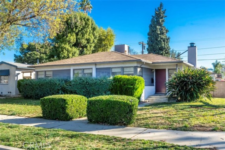 3 Bed Home for Sale in Lake Balboa, California