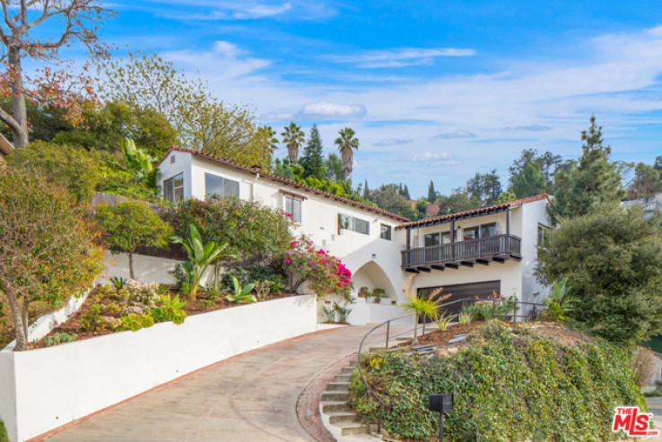 3 Bed Home for Sale in Los Angeles, California