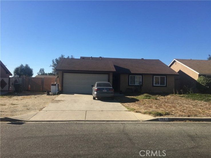 3 Bed Home for Sale in Bloomington, California