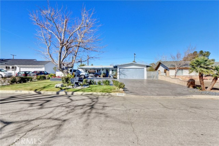 4 Bed Home for Sale in Palmdale, California