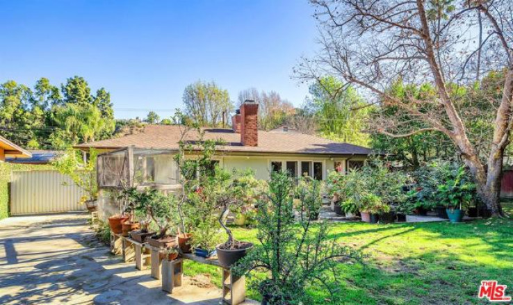 3 Bed Home for Sale in Sherman Oaks, California